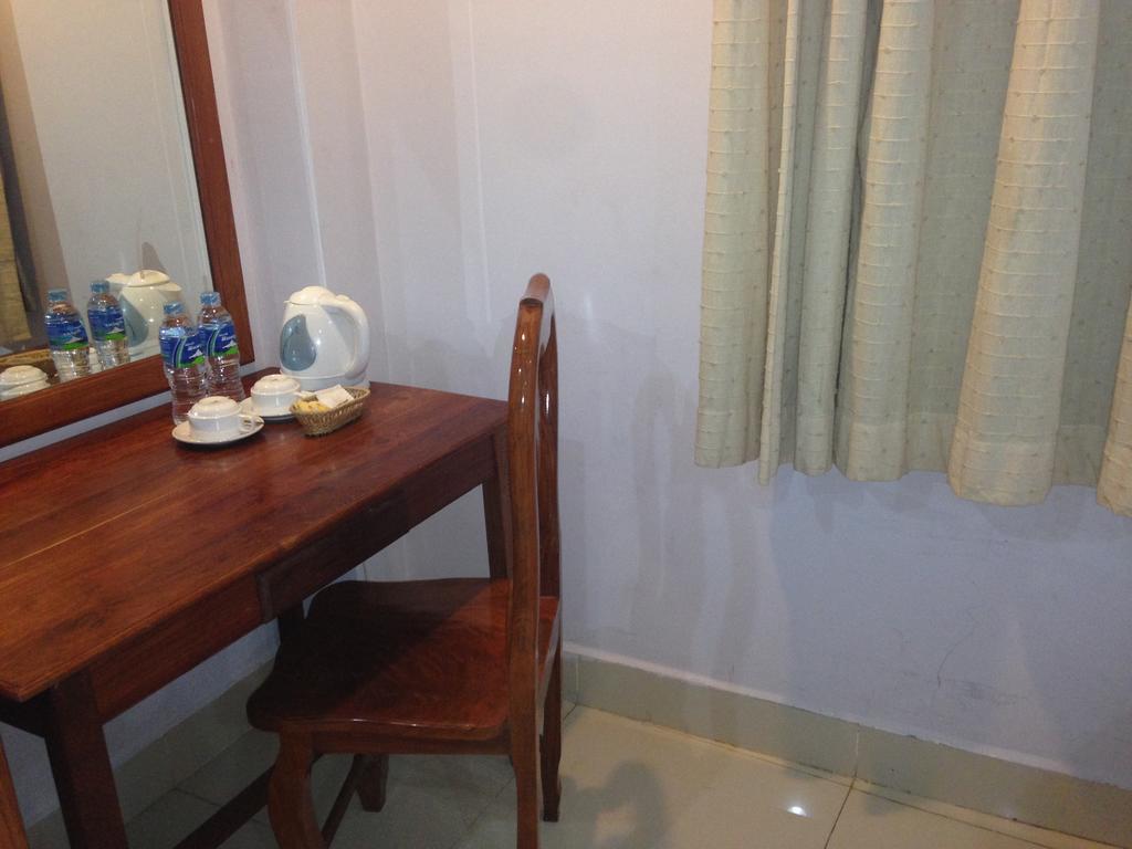 Wei Si Deng Hotel & Restaurant Phnom-Penh Buitenkant foto