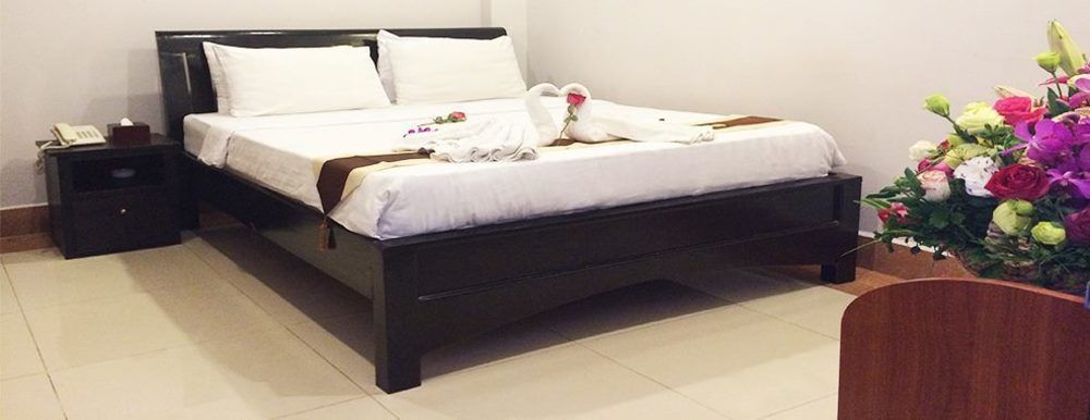 Wei Si Deng Hotel & Restaurant Phnom-Penh Buitenkant foto