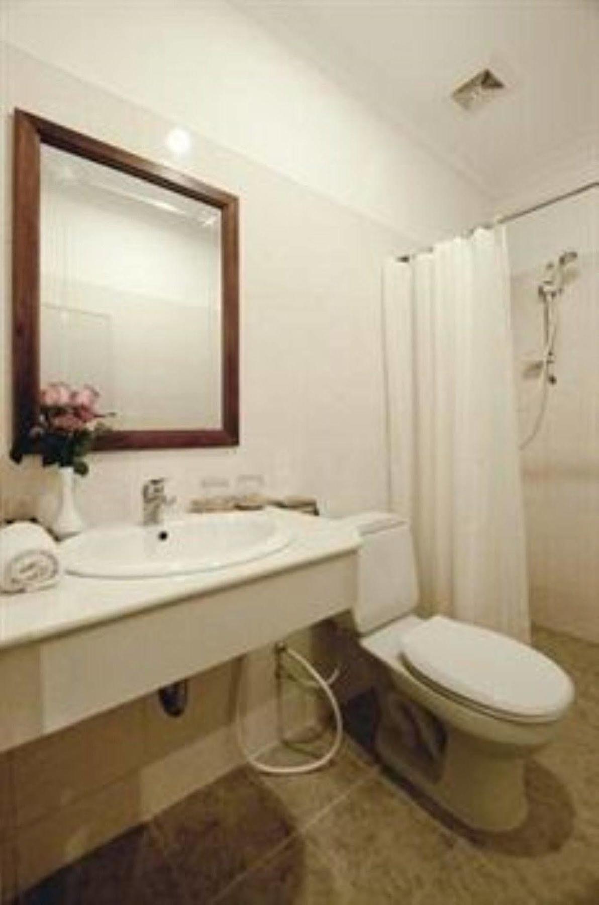 Wei Si Deng Hotel & Restaurant Phnom-Penh Buitenkant foto