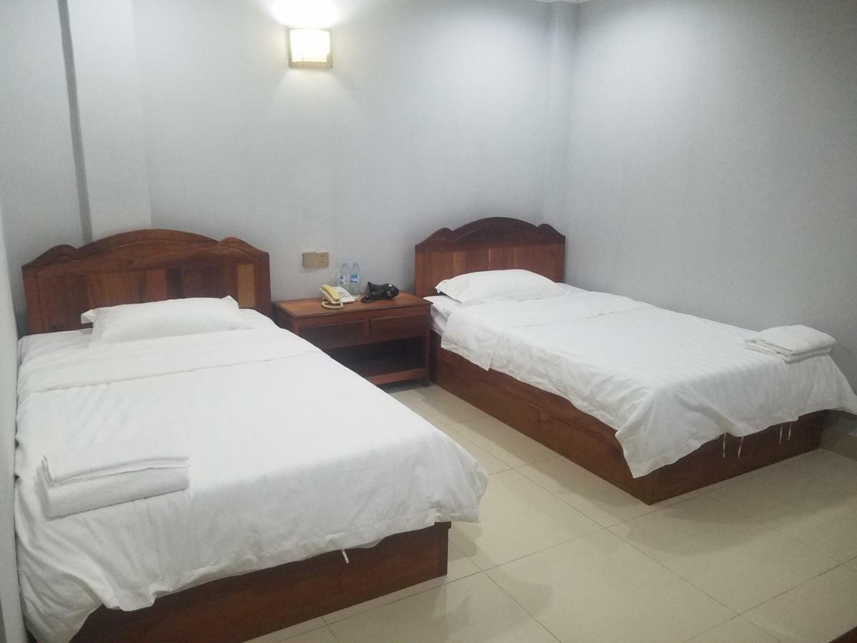 Wei Si Deng Hotel & Restaurant Phnom-Penh Buitenkant foto